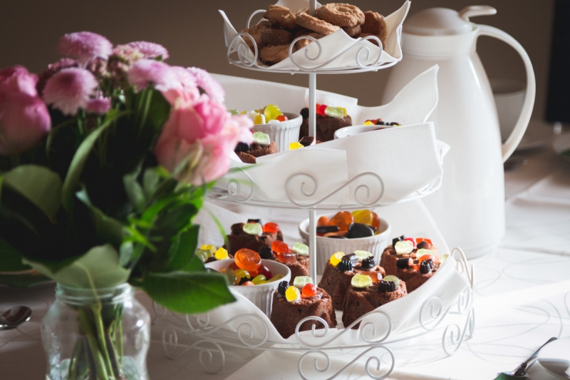 patisserie-ROQUEBILLIERE-min_pastries_dessert_cake_food_confectionery_chocolate_snack_restaurant-726323